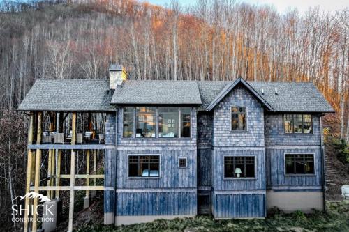 Straw Residence at Balsam Mountain Preserve - Jackson County, North Carolina | Shick Construction
